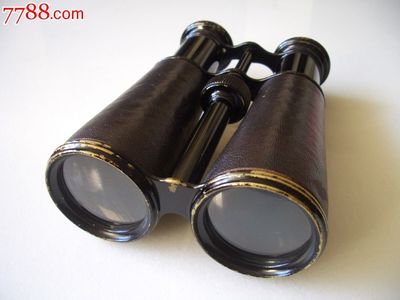 法國一戰(zhàn)深棕色真皮望遠(yuǎn)鏡 歷史與收藏價(jià)值的完美融合